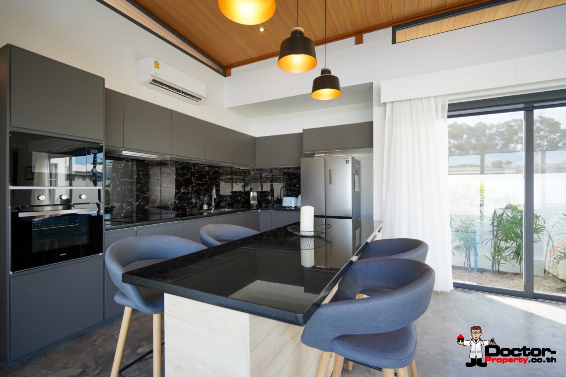 New 3 Bedroom Pool Villa in Bang Rak, Koh Samui – For Sale